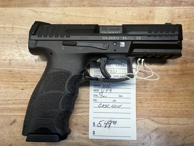 PREOWNED HK VP9 WITH CASE AND GRIP INSERTS